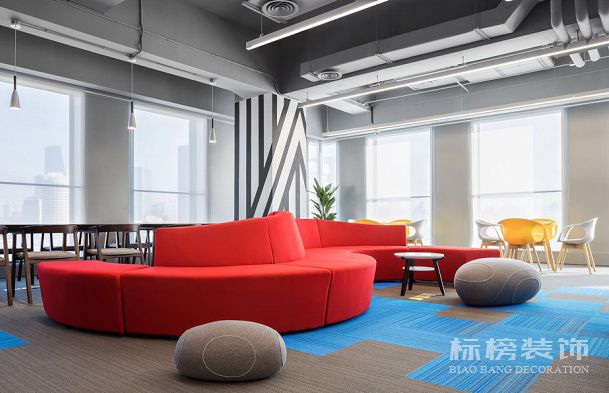 關(guān)于暖色調(diào)裝修風格的應用和搭配技巧介紹